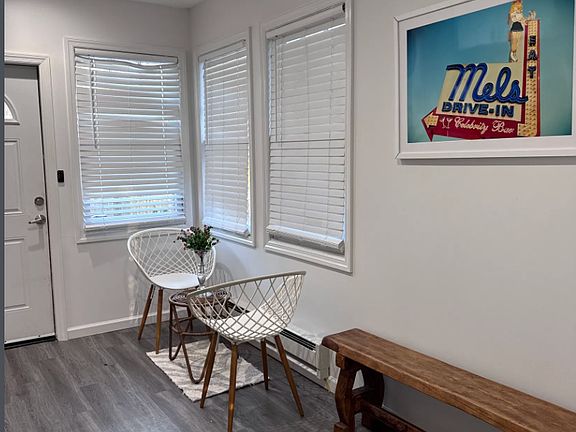 4th image of 6 Seaside Ave