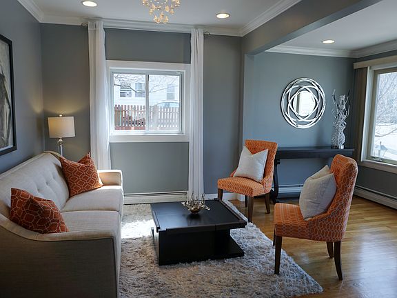 Foyer & Sitting Room