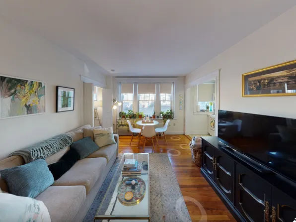 11 Langdon St #32, Cambridge, MA 02138