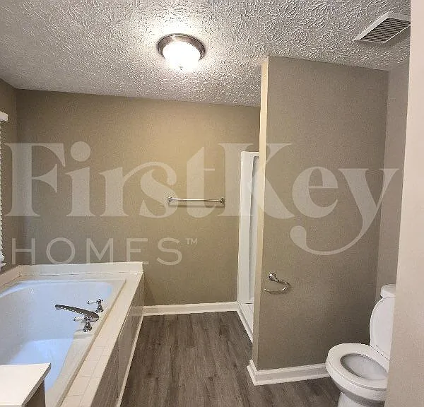 2518 Lorne Ct SW — Photo 12