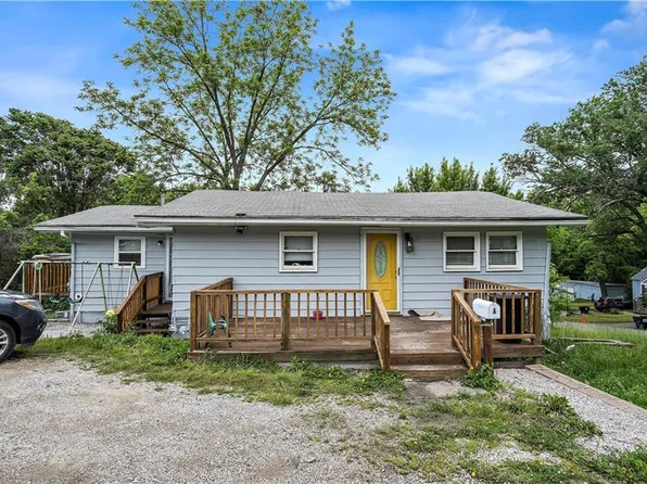 1238 S Claremont Ave, Independence, MO 64052