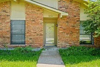 3 bed, 1690 sqft, $2,100 — Photo 4