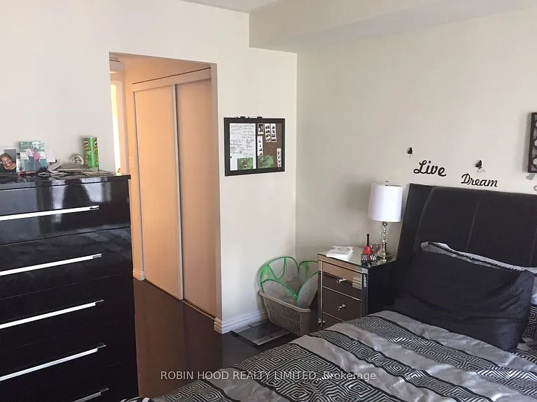 5765 Yonge St #804 — Photo 10