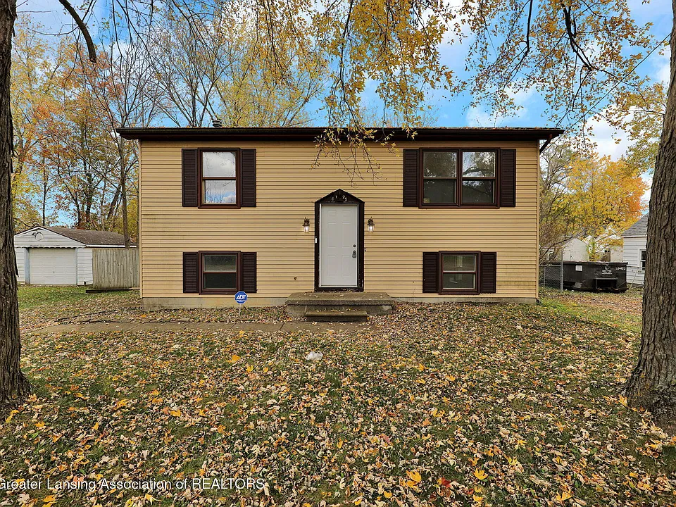 6125 Kenbrook Rd