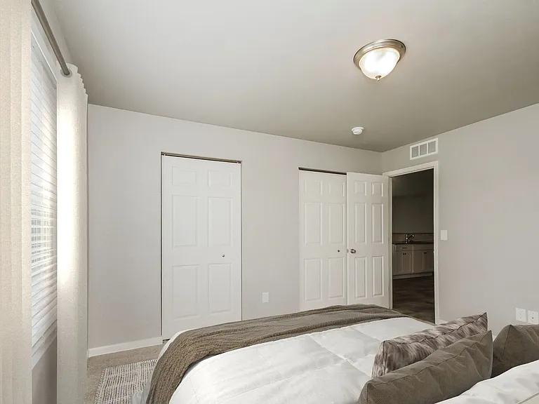 1335 Sturgeon Point — Photo 22