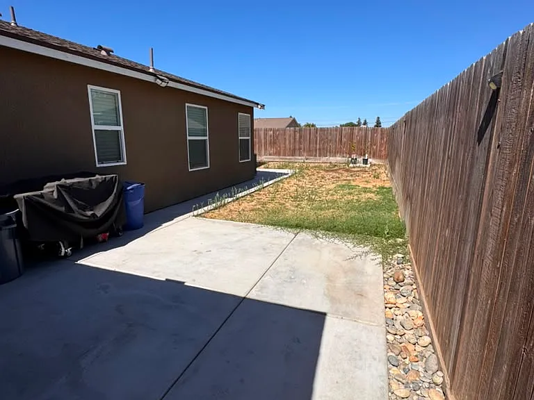 605 Pebble Beach Ct — Photo 3