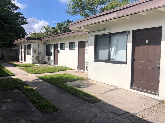 3rd image of 841 NW 5th Ave APT 2
