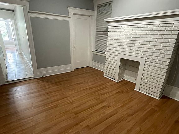 3rd image of 227 Glenridge Ave #1