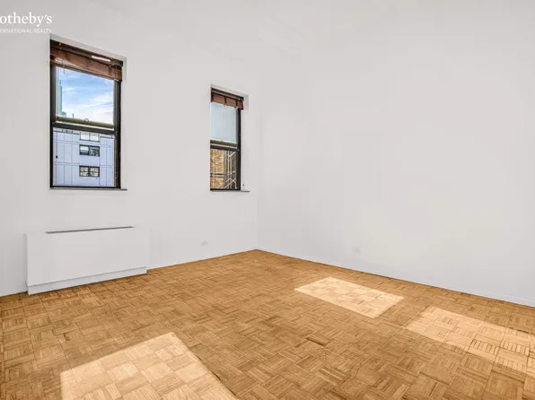 1255 5th Avenue image 2 of 11