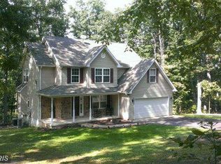 369 Sawmill Rd, Hedgesville, WV 25427
