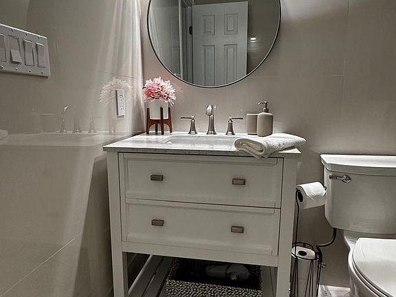 5th image of 5399 SW 42nd St APT 1