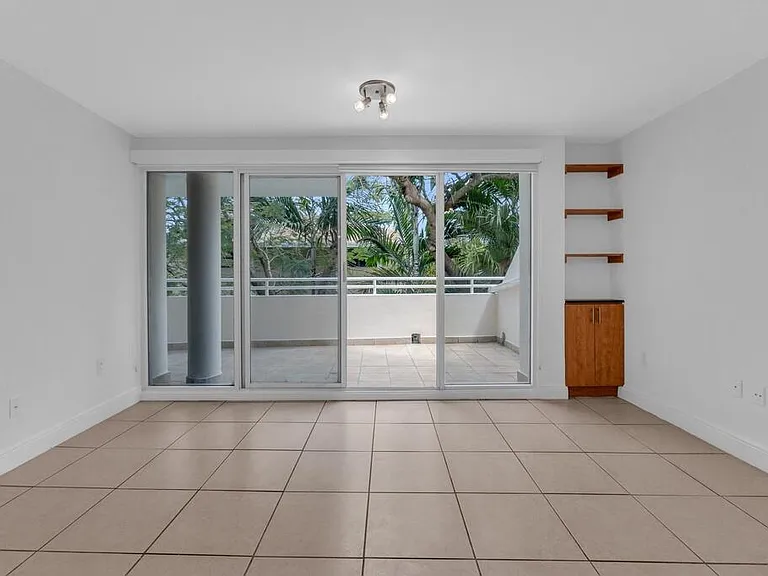 2100 Brickell Ave #305 — Photo 17