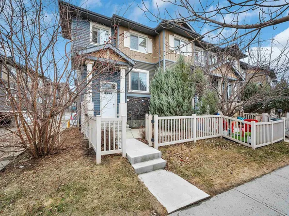 1030 Chappelle Blvd SW #13, Edmonton, AB T6W 2K7