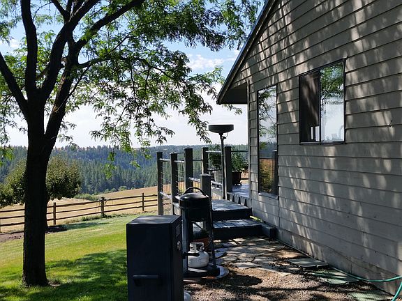 east side deck access