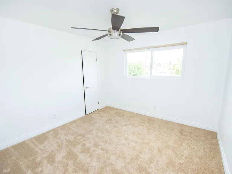455 Ballantyne St #8 — Photo 18