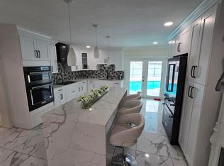 268 Holly Dr, West Palm Beach, FL 33415