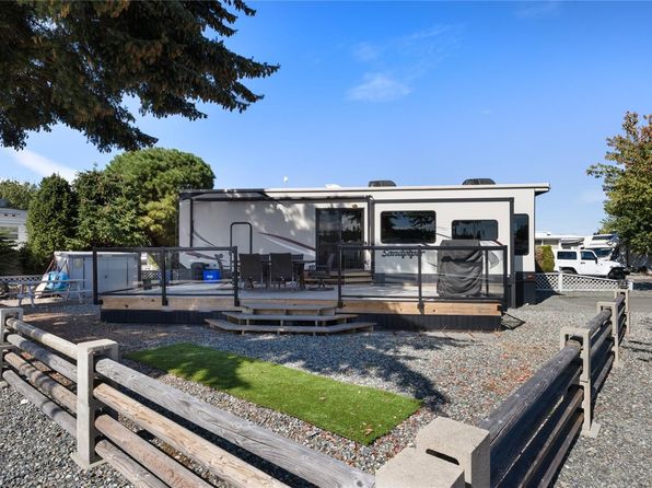 200 Corfield St N #259C, Parksville, BC V9P 1N9