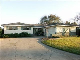 1st image of 5987 Gloria Dr