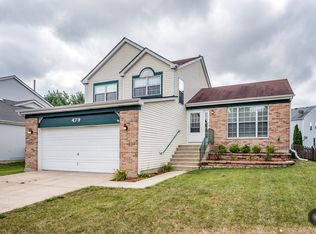 479 Bluebird Dr, Bolingbrook, IL 60440