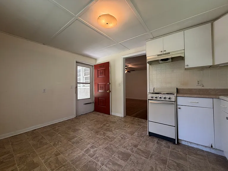 208 Vista Cir #B — Photo 6