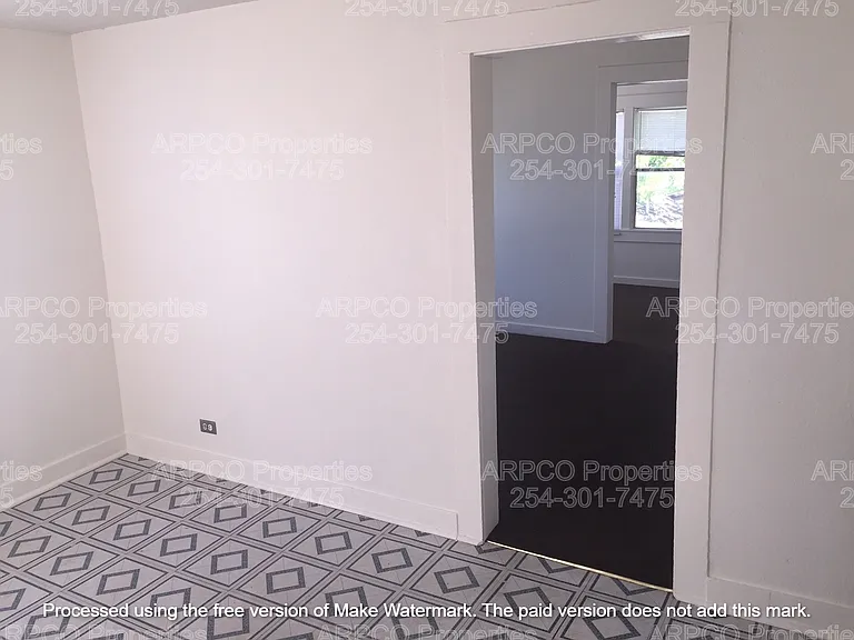 2603 N 21st St — Photo 5