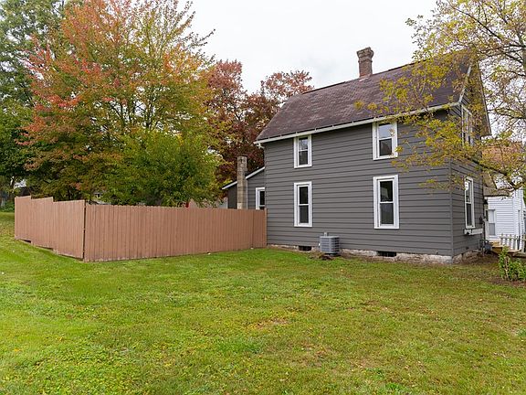 5th image of 62 Bahl Ave