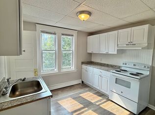 86 Hamilton St #10, Worcester, MA 01604