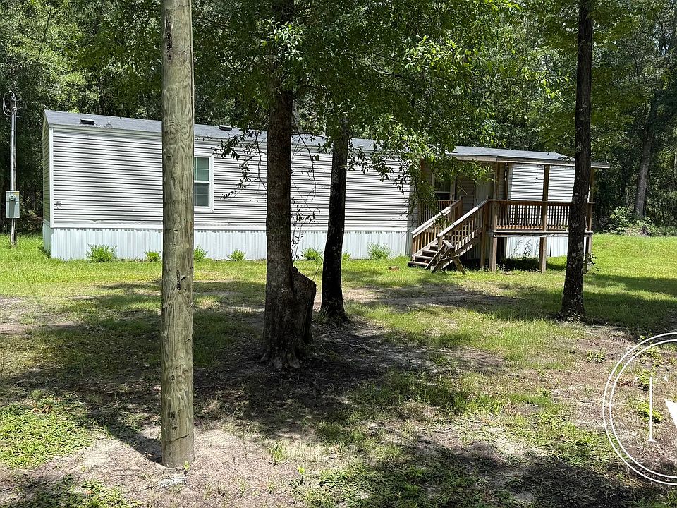 2nd image of 100 Hodges Rd