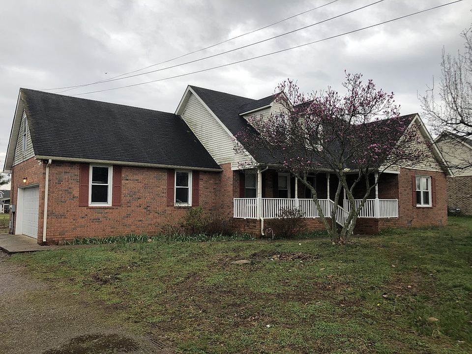 1st image of 2301 Valley Grove Dr