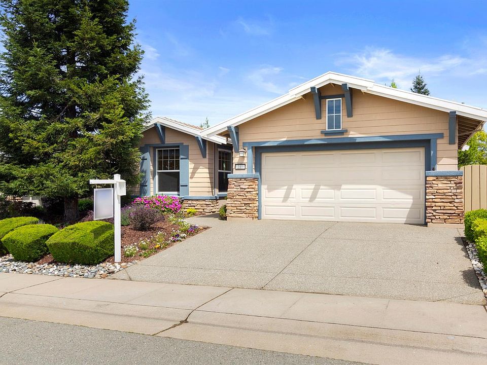 1st image of 391 Marigold Ln
