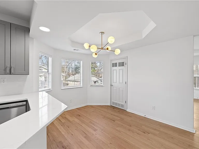 567 Winton Ter NE #A — Photo 7