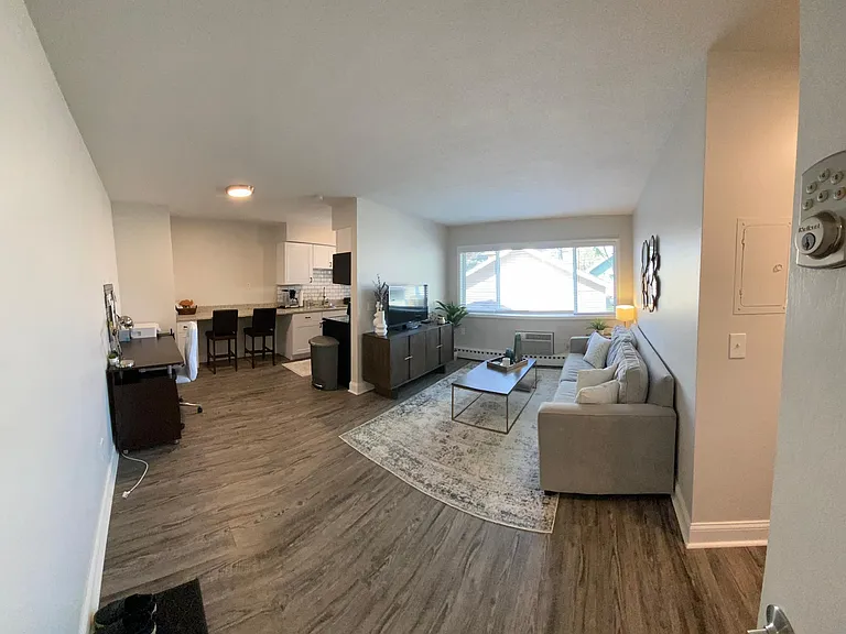 639 23rd Ave NE #33 — Photo 7