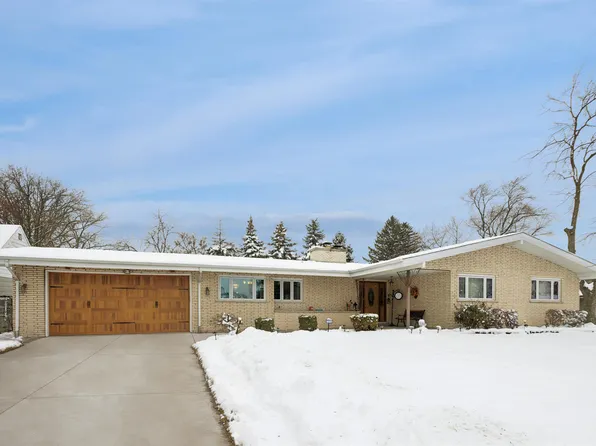 7216 S Octavia Ave, Bridgeview, IL 60455