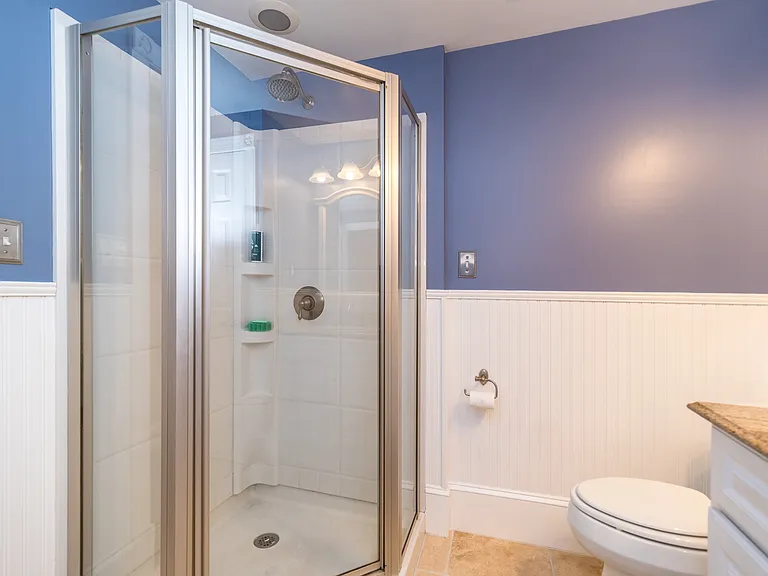 2477 Walnut St — Photo 34