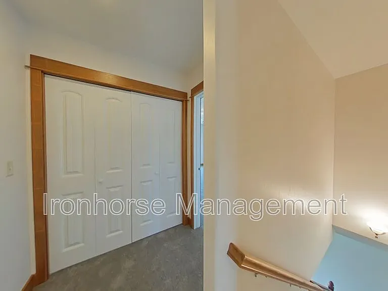 5471 Glenellen Dr #4 — Photo 15