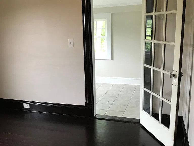 1008 Blackburn St — Photo 12