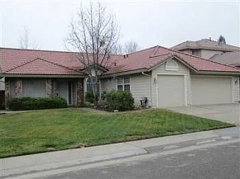 5721 Ambassador Dr photo 1