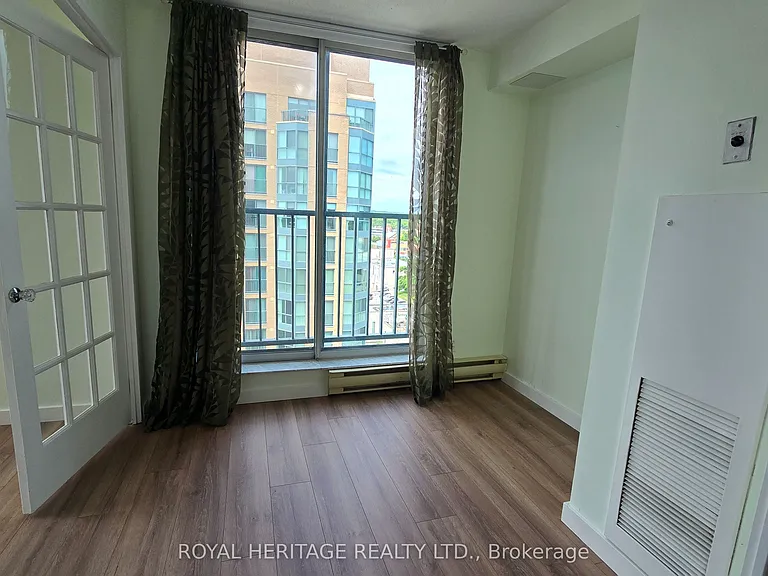 150 Dunlop St E #1203 — Photo 18