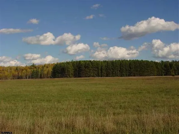 412 E Jimmie Leeds Rd, Galloway, NJ 08205