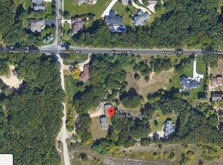 4242 Knapp Ct NE, Grand Rapids, MI