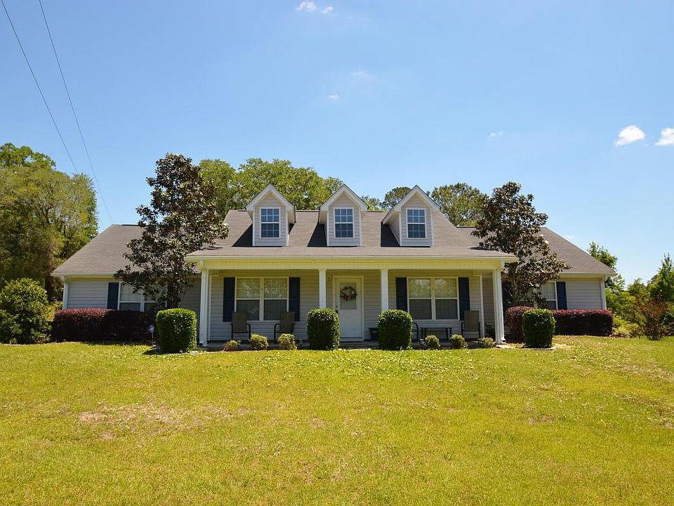 1st image of 2652 Marian Dr