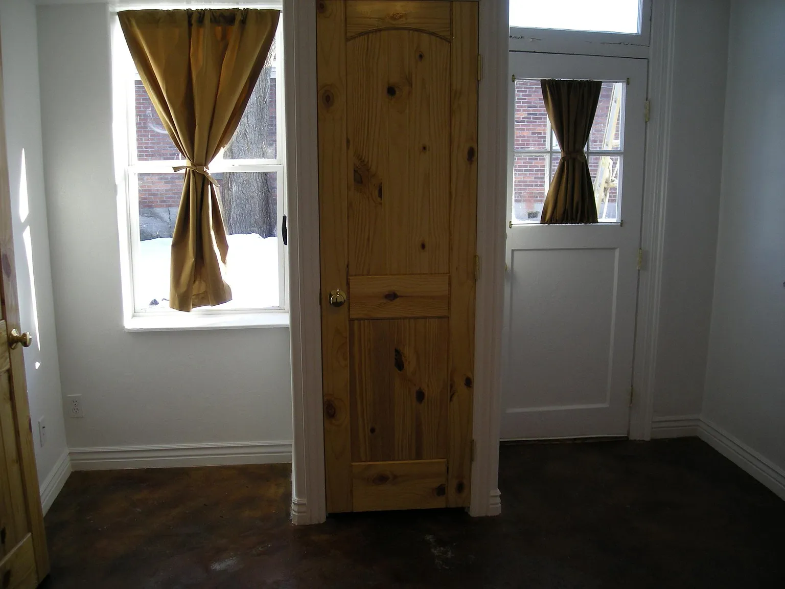 1 bed, 600 sqft, $1,200 — Photo 2