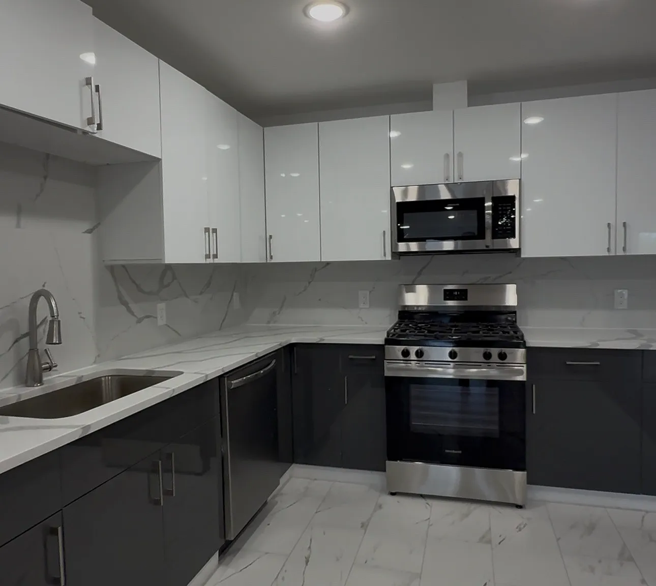 1 bed, 1200 sqft, $2,100 — Photo 3