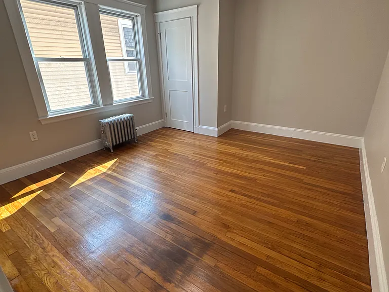 28 Winter St #1 — Photo 9