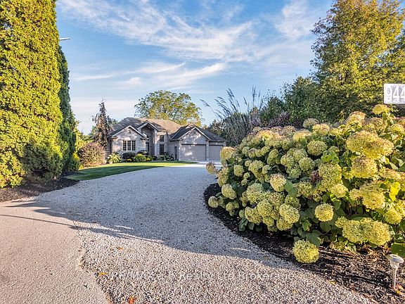 5th image of 9442 Richmond Rd