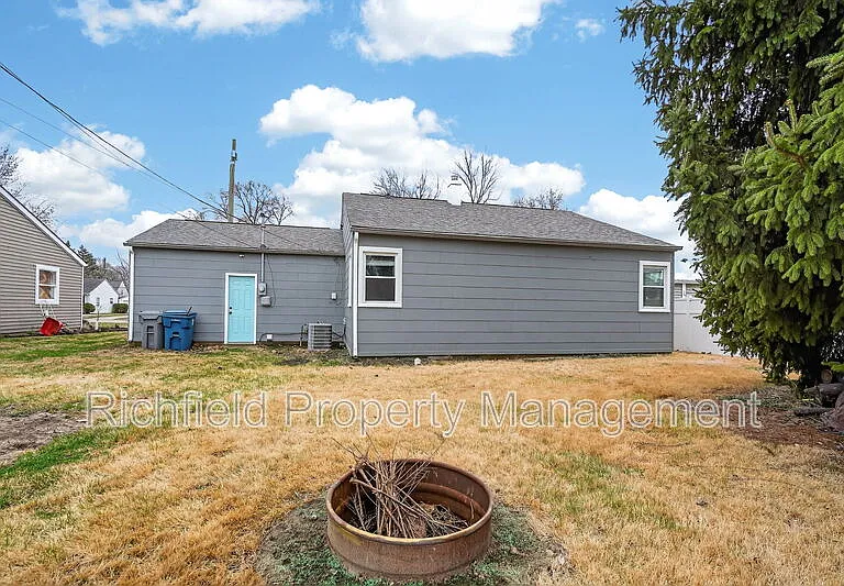 1260 Lincoln Dr — Photo 24