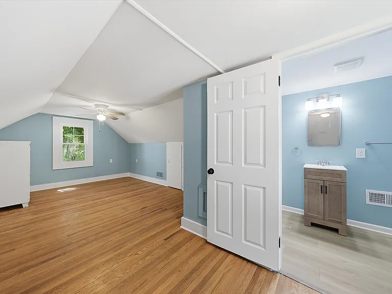 1072 Rocky Springs Rd — Photo 31