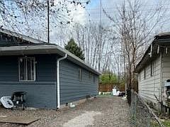 2nd image of 1808 E Maryland St