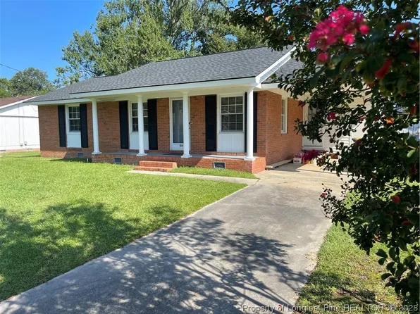 1211 Eisenhower St, Lumberton, NC 28358