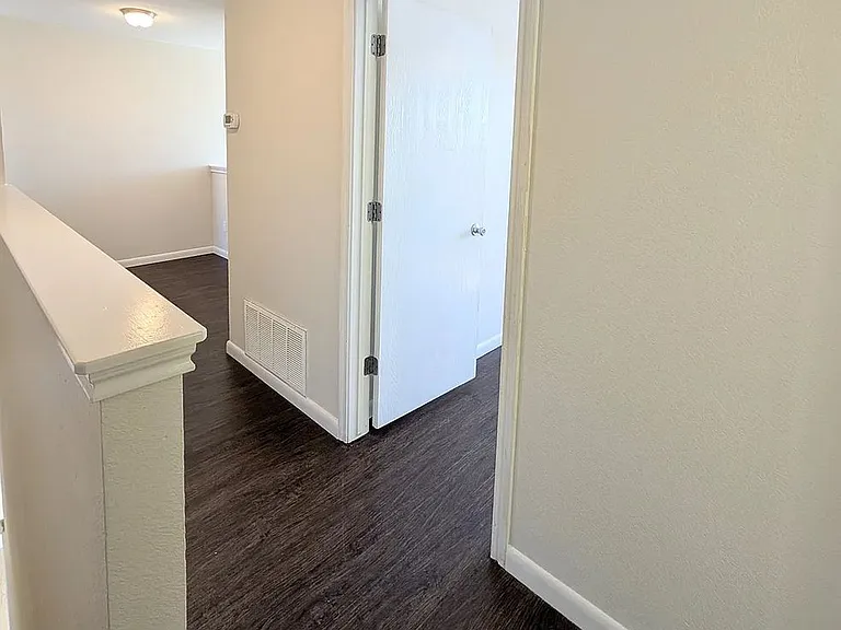 222 Phillips St — Photo 16